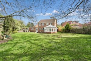 Photo 21- click for photo gallery